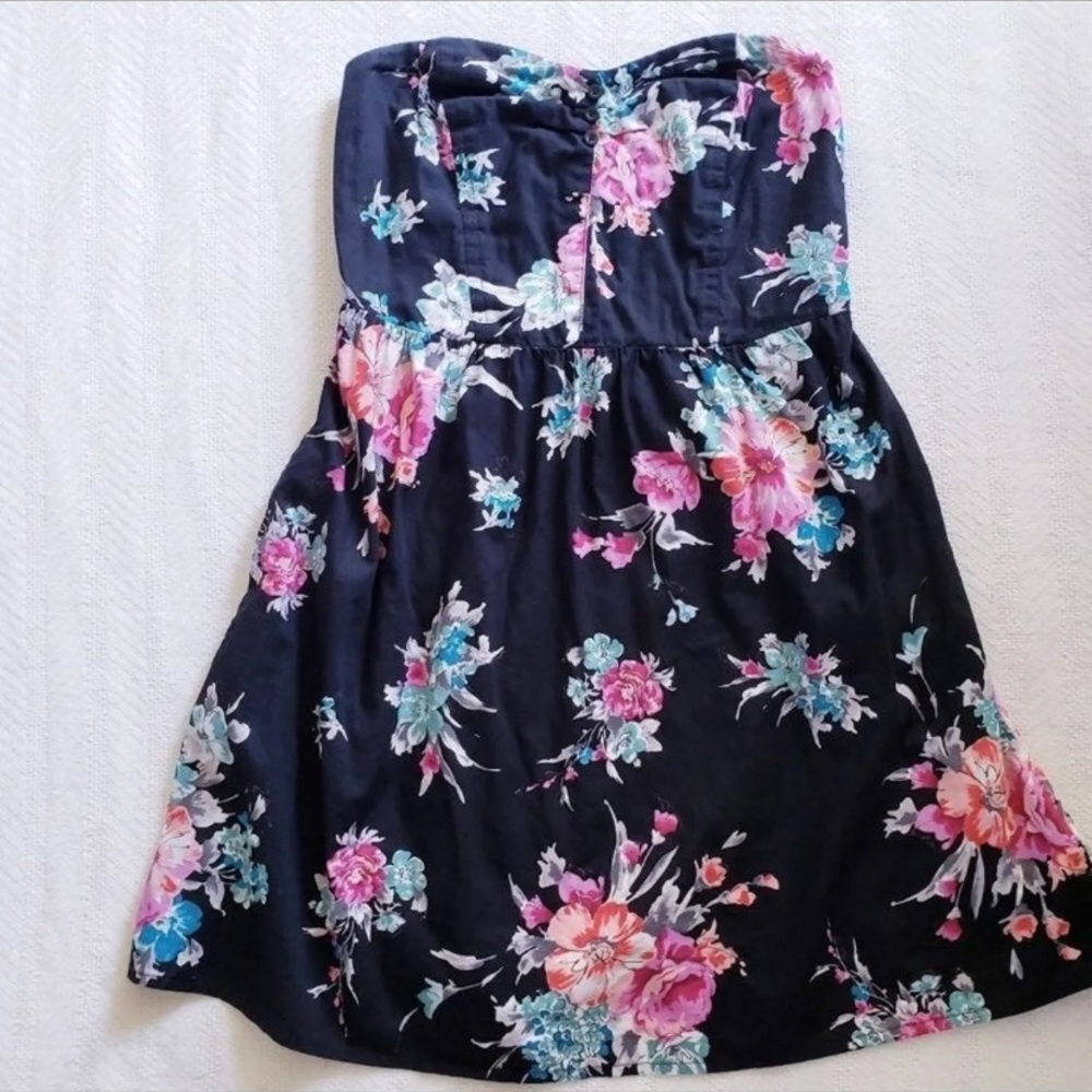 Sweetheart Strapless Floral Pocket Dress